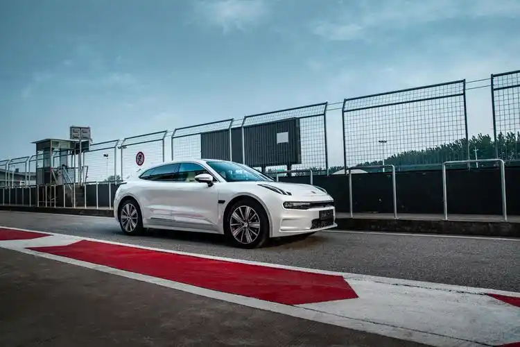 开启极氪三电科技之旅揭秘zeekr001三电系统硬核实力