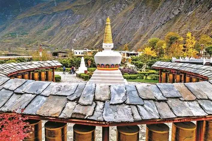 藏羌文化走廊——理县_宝安日报数字报