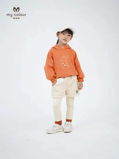 疫情下的童装店