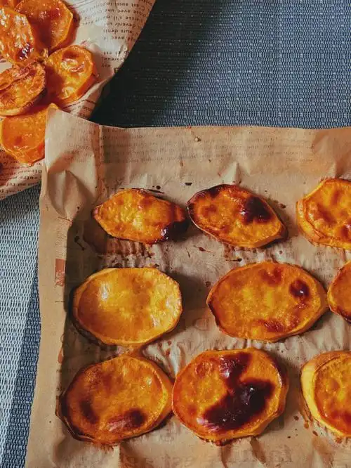 烤箱美食好吃不胖的蜂蜜烤红薯片