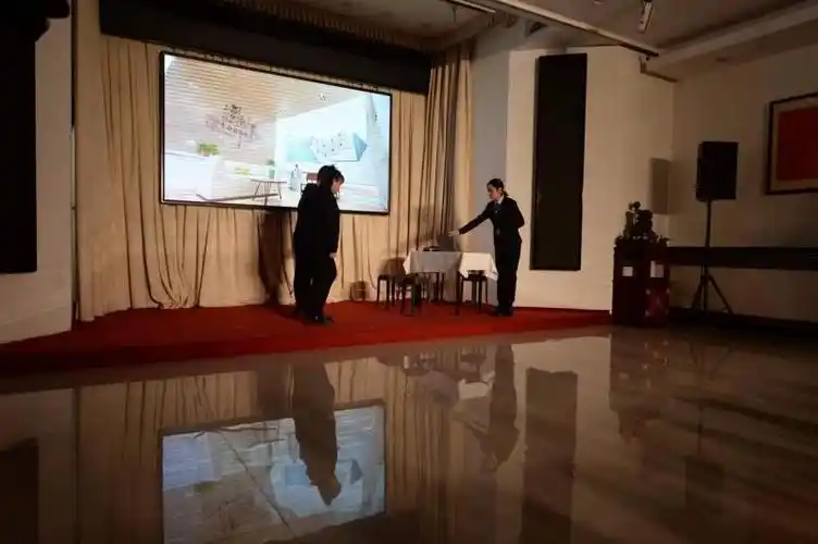 北京市东郊殡仪馆举行公众开放日全面展示日常管理规范和服务标准