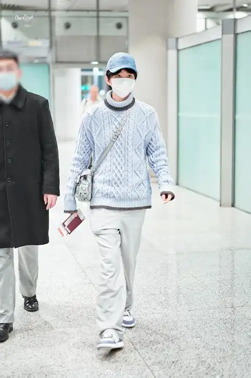 这将是王俊凯继2020迈阿密秋冬男装秀,2024巴黎春夏女装秀后第三次