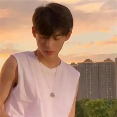 干净的阳光帅气男生真人头像图片大全