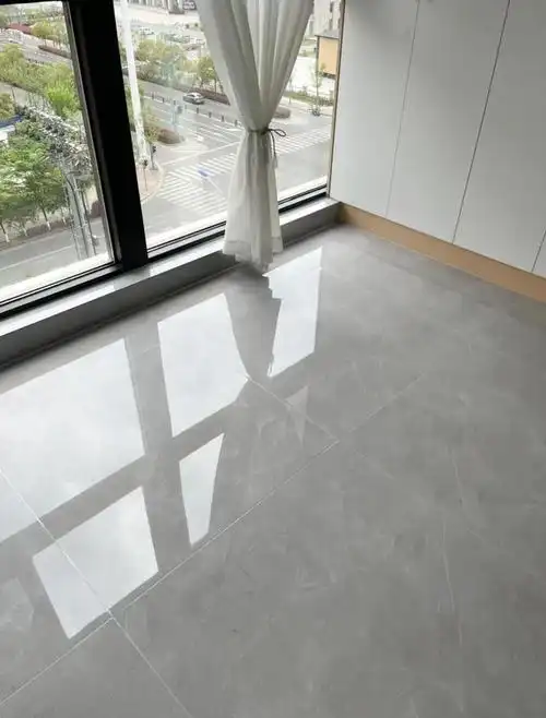 2,铺瓷砖,选800×800的还是750×1500的?作为过来人说说大实话