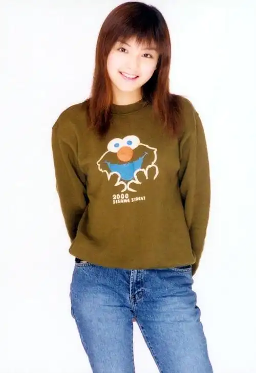 冼色丽写真图片-自制854x960壁纸.大图-明星写真馆n63.com