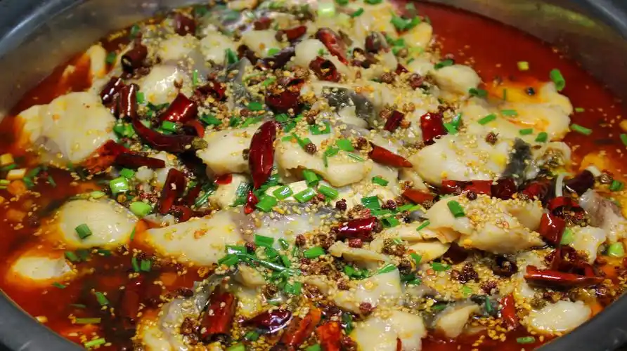 水煮鱼最正宗的做法,麻辣鲜香,鱼片q弹,重庆大厨亲自示范!