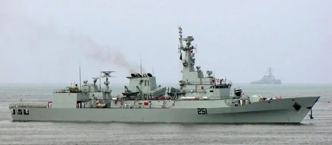 巴基斯坦海军的f-22p型导弹护卫舰巴铁为何不来?