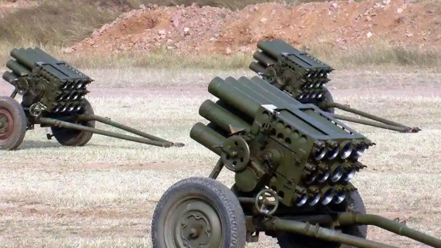 中国107火箭炮多神横空出世遍布全世界被称为ak47