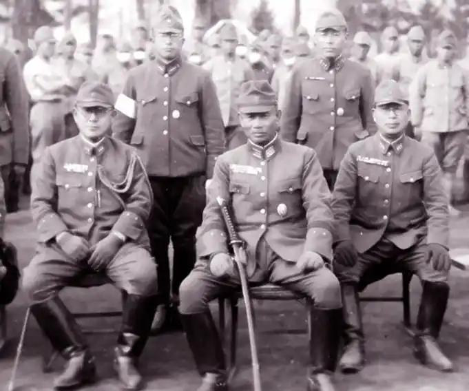 抗战时期,最真实的日本鬼子老照片,别再听什么抗日神剧瞎编