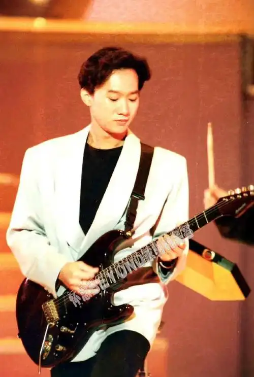 纪念黄家驹再见理想之后