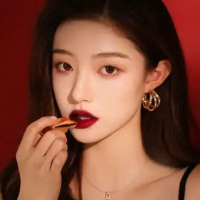 沐糖性感高冷御姐范的女生图请允许我成为你的夏季