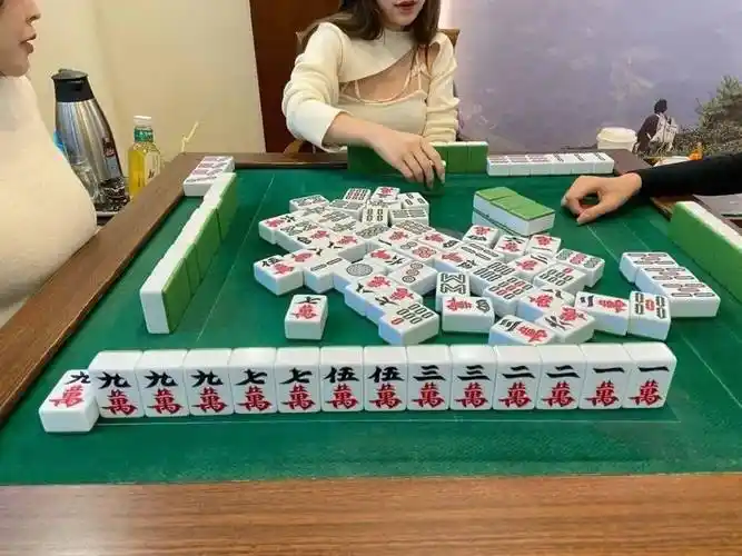 神回复:为啥最近运气好差,打麻将老是自摸不了