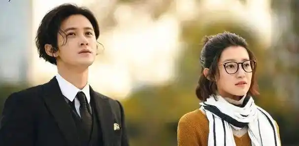 原创原来你还在这里杨子姗韩东君带你重温初恋的单纯与美好