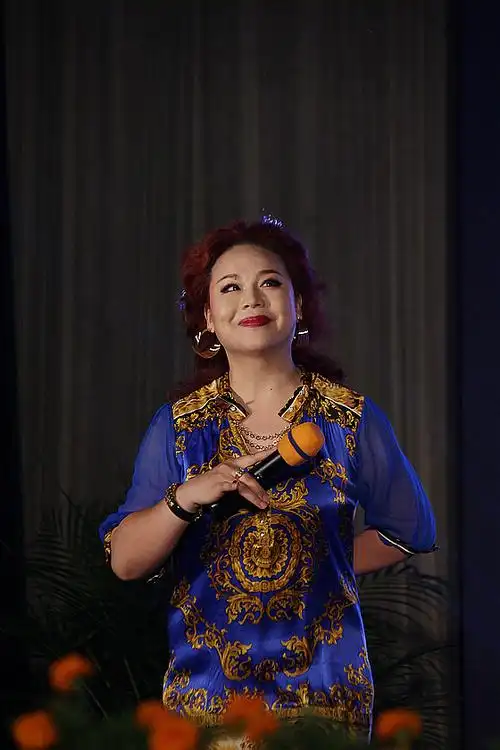 边玉洁 朱增祥摄