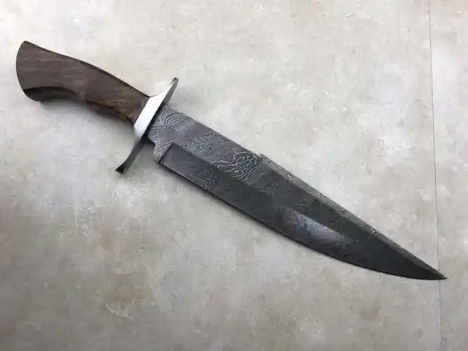 北美刀匠约翰布莱德带你走进博伊刀入门级世界