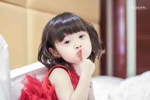 哈琳 萌娃 可爱