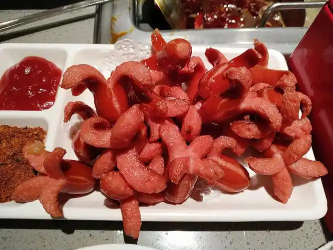 海底捞美甲炸肠