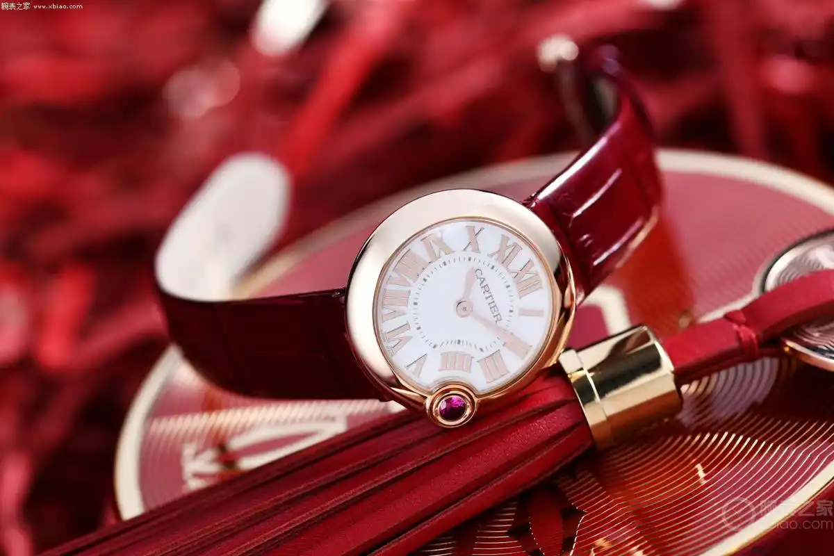 鸿运相随卡地亚ballonblancdecartier白气球新年特别款腕表