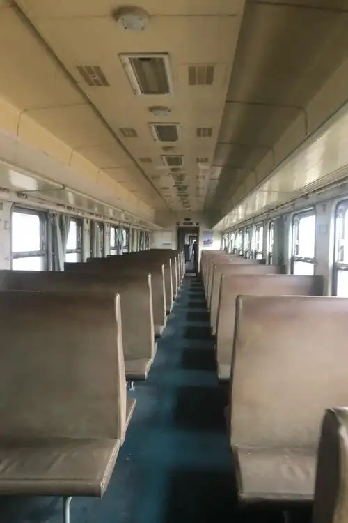 杭州最后的绿皮通勤火车实地体验