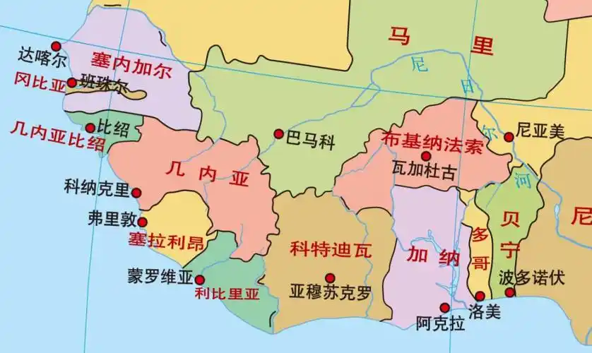 这个国家的进出口商品主要经科特迪瓦,加纳,多哥等国港口中转.