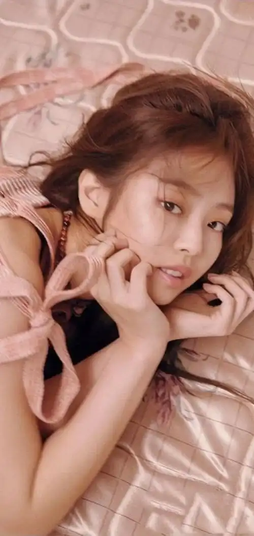 blackpink金智妮 jennie壁纸图源网络,侵权删