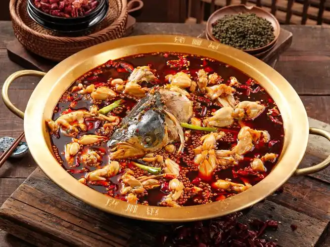 望川镇美蛙鱼头火锅 双人餐