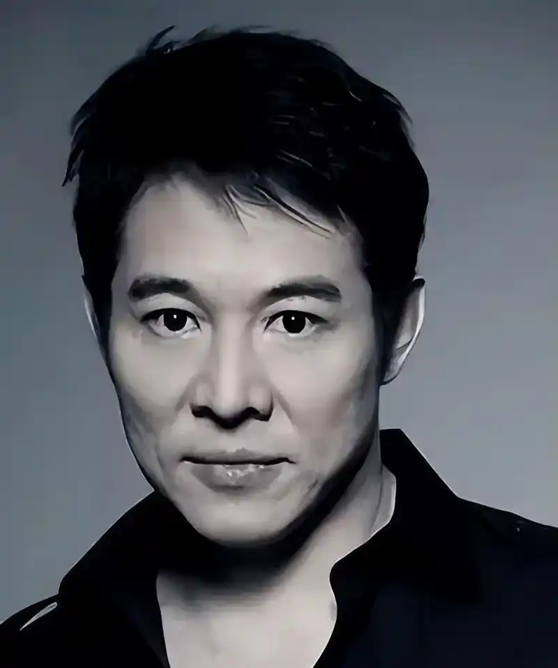 李连杰家世真实身份曝光,口中的爷爷是谁!现在到底是哪个国籍?