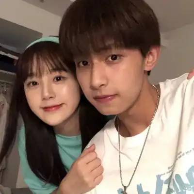 好看的超甜双人情侣头像真人图片