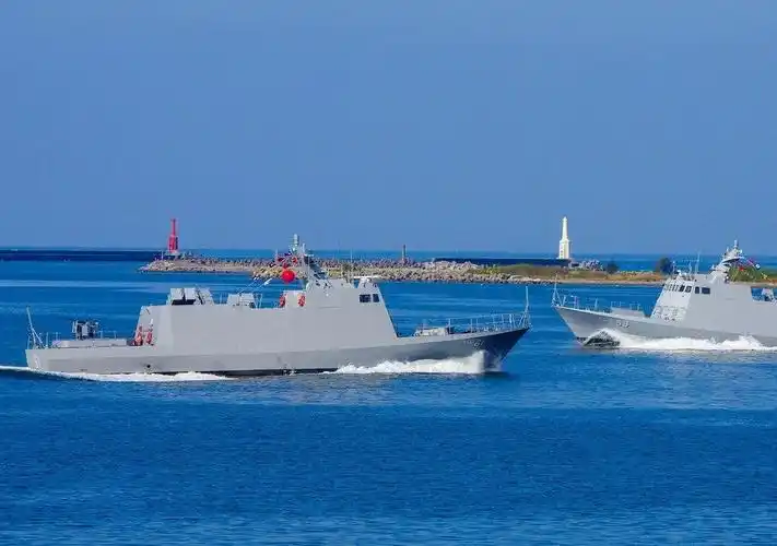 易微模型新品预告1700台湾地区光华六号导弹艇