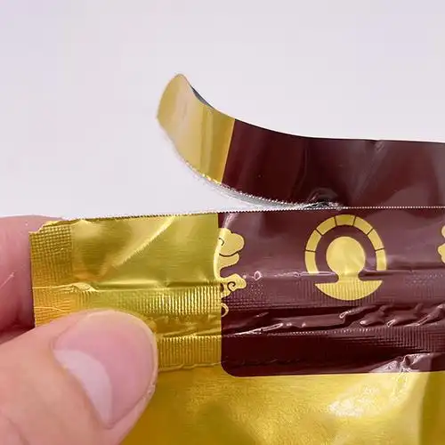 什么是易撕口自立食品包装袋