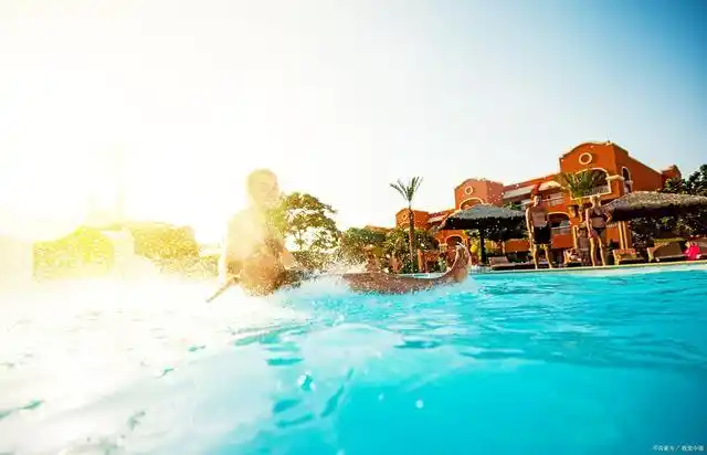 热热热快点钻进江浙沪的水上乐园里凉快凉快夏天就是要玩水