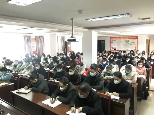 镇安县红会医院组织召开新冠病毒疫情防控工作紧急会议