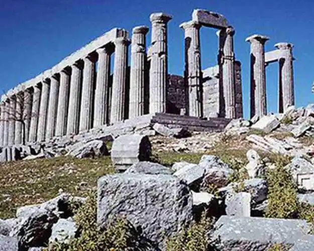 巴塞阿波罗神庙