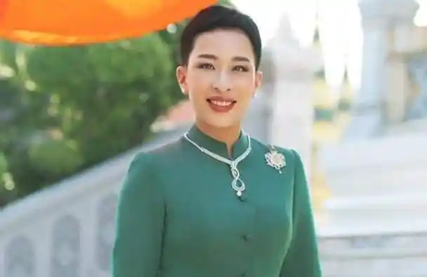 帕公主终于有消息了即将过45岁生日泰国王室发布预热海报