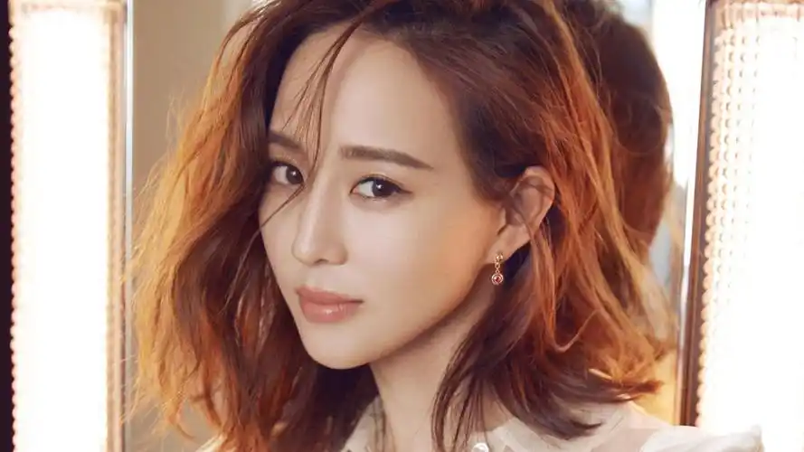 张钧甯知性优雅珠宝写真图片桌面壁纸壁纸