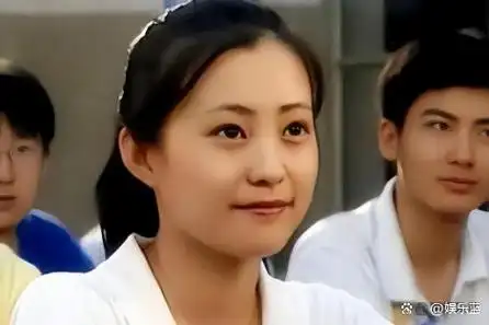 她被骂一点都不令人意外!为艺术献身?中年爆红的郝蕾