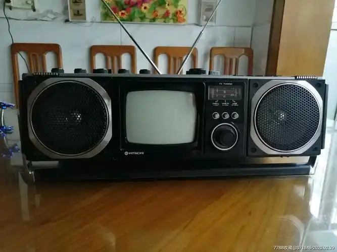 日本国日立带黑白电视机收录机