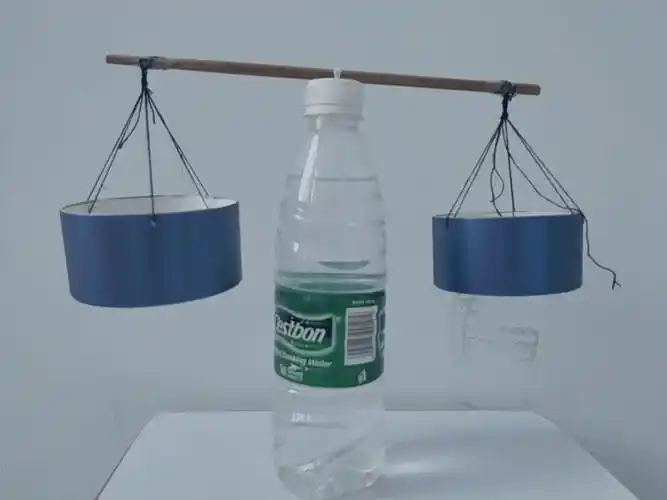 邢台市育红小学泉北校区 一年级 "我是小小科学家"简易天平制作大赛