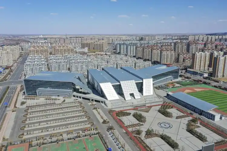 这是吉林省长春市九台区城区(4月6日摄,无人机照片).新华社发