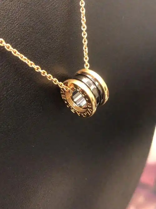 宝格丽玫瑰金黑陶瓷项链