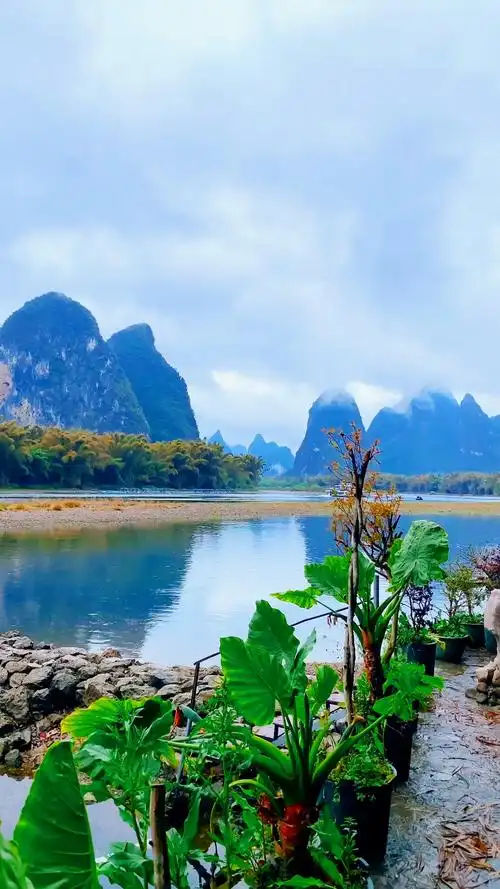 人间仙境,风景美如画,地址桂林阳朔漓江