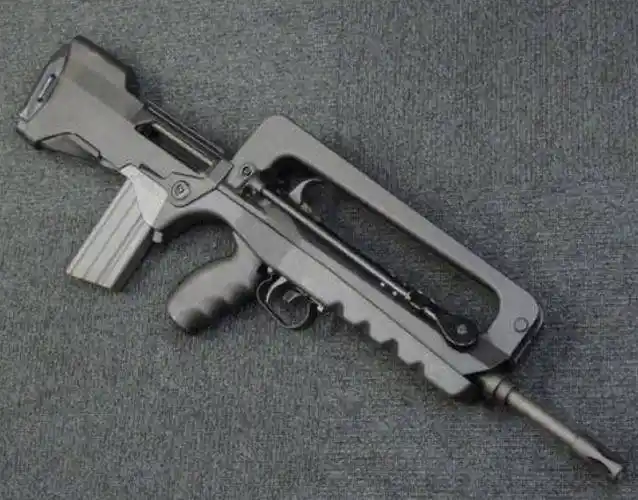 世界十大知名突击步枪之法玛斯famas自动步枪