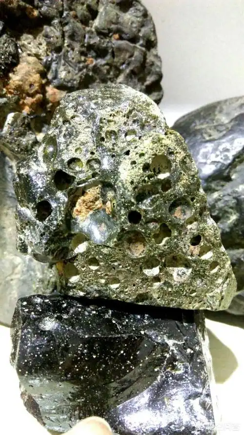 头条问答 - 真品铁陨石的切面到底生不生锈?(26个回答)