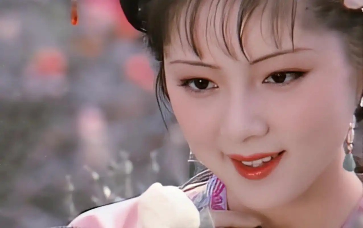 【混剪】87红楼梦薛宝钗的惊艳瞬间