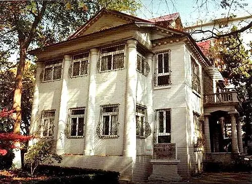 人间正道的沧桑 挡不住战火纷尘下的民国家居