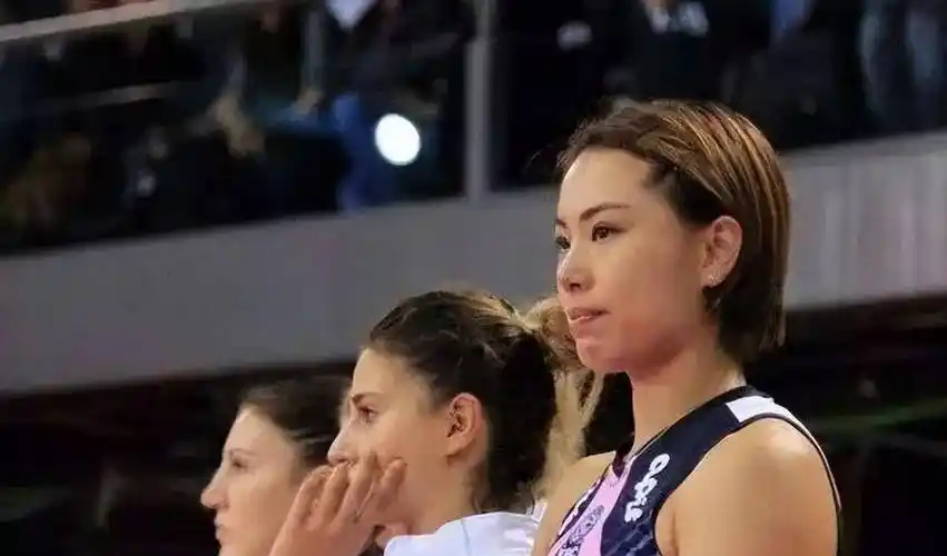 女排曾春蕾:因为热爱而走上职业的道路