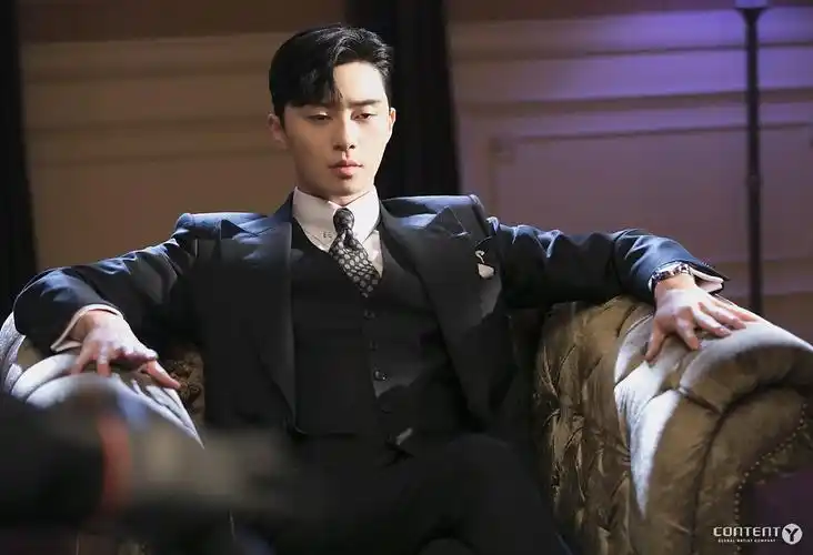 《金秘书为什麼那样》朴叙俊海量剧照上线 "漫撕男