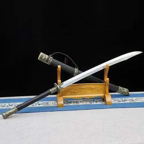 龙泉市刀剑高锰钢手工锻打康熙战刀双手刀镇宅硬宝剑牛尾刀未开刃