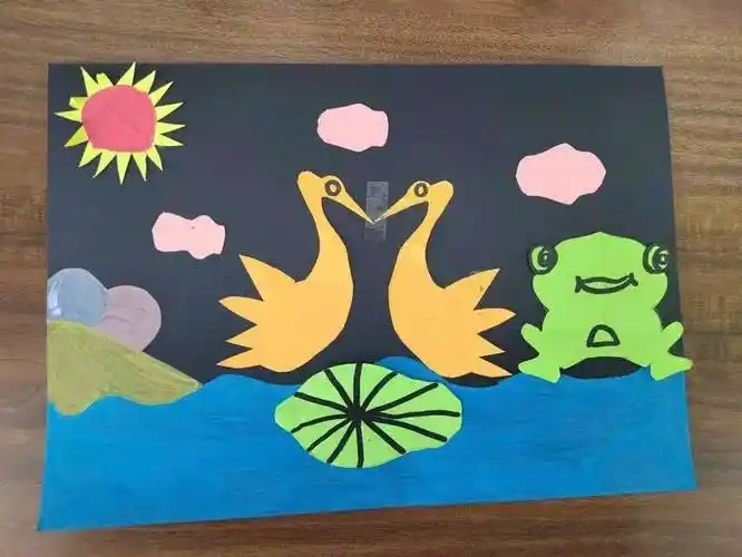 玩转轴对称 欣赏数学美——锡林浩特市第五小学二年级数学组跨学科