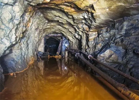 中国发现一座金矿储量惊人矿脉长达500里却引来各国争抢